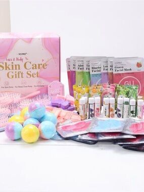 Vespro 110 piece Skin Care Gift Set - Assorted Pastel Bath Bombs & Masks, Spa Pa
